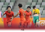 乐鱼体育官方网站-国足对手不多，马来西亚锁定37名阿根廷归化球员，4-0大胜越南