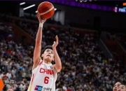 乐鱼体育登录-进步明显！杨舒予出战22分钟，投篮9中8得到17分4篮板4助攻