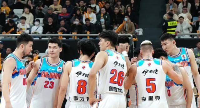 包含弗格32分辽宁终结上海16连胜江苏不敌新疆的词条
